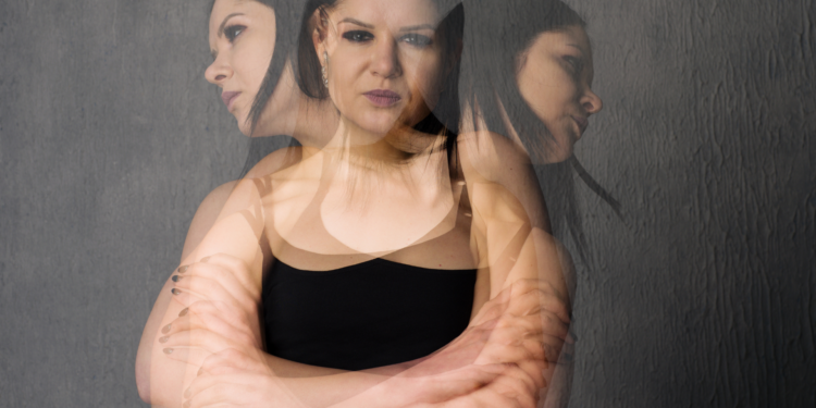 Os piores casos de esquizofrenia paranoide grave: uma análise dos extremos da doença mental