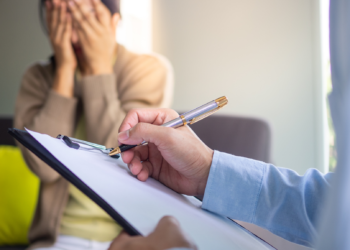 Desafios no tratamento de doenças mentais complexas