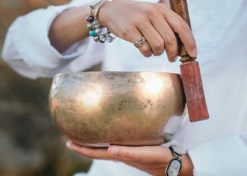 Terapia com Sons e Vibrações para Promover Saúde Mental